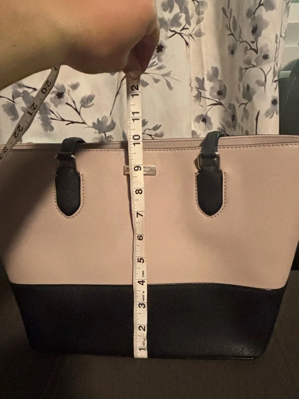 kate spade Beige and Black Two-Tone Tote with Matching Wallet